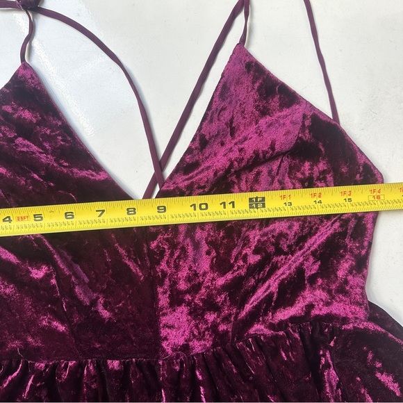 Sam Edelman Velvet Romper Size Large - Burgundy - Picture 9 of 14